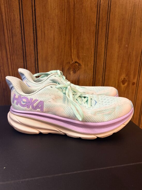 Hoka Shoes - Hoka Clifton 9 Women's 8.5B Sunlit Ocean Lilac Mist Running Shoes FY1023J